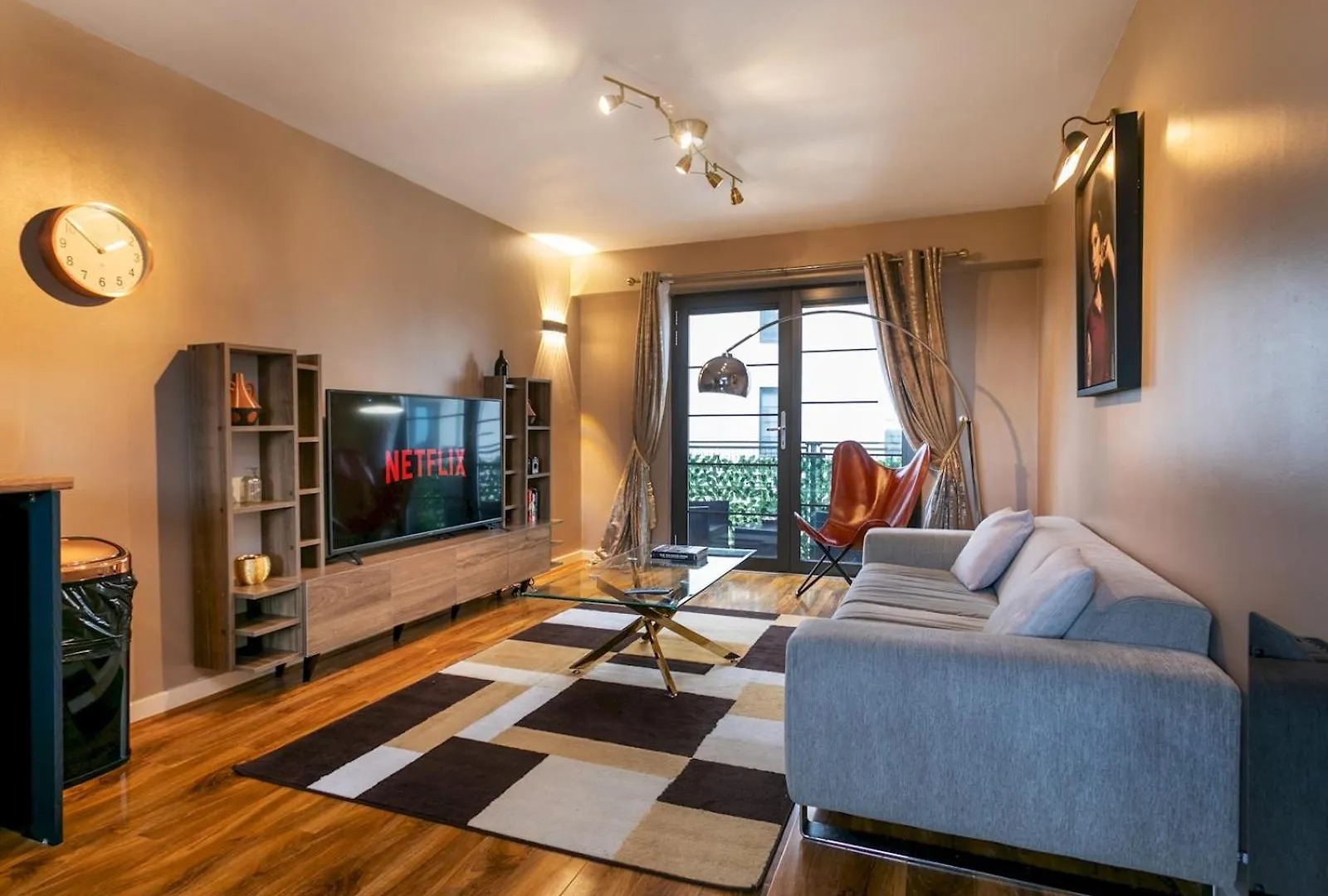 Pass The Keys Stunning 2 Bedroom Boutique Apartment Nottingham